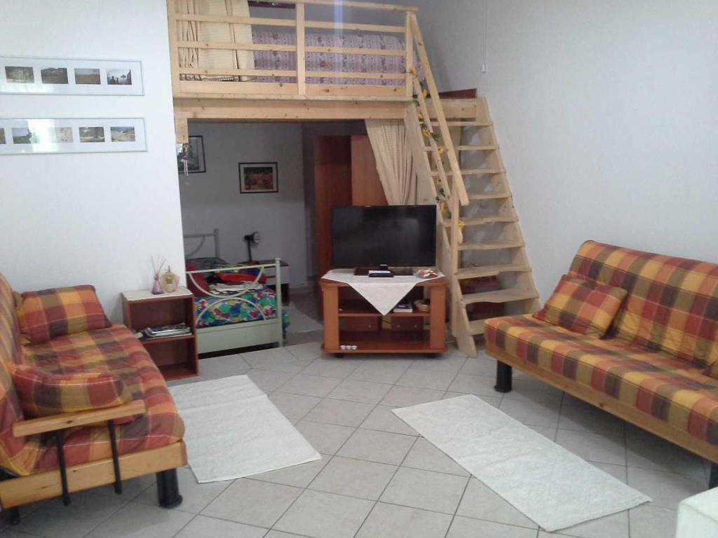 Ferienwohnung Lovely House Nebida Exterior foto