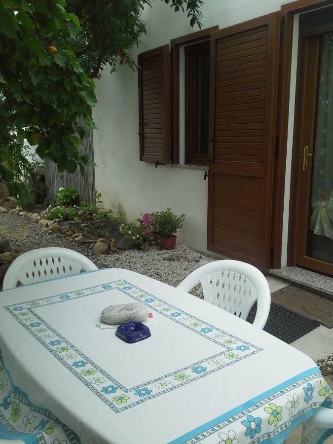 Ferienwohnung Lovely House Nebida Exterior foto